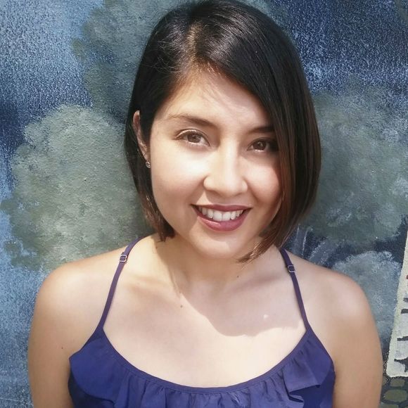 Meet your Posher, Paola - Picture 1 of 1